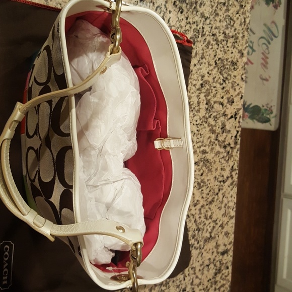 Authentic Coach canvas tote women's purse - Picture 3 of 8